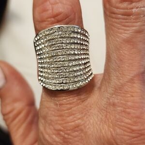 Elegant Silver Crystal Ring